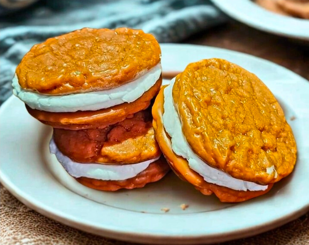 4pc. mini Oatmeal cream pies wax melts