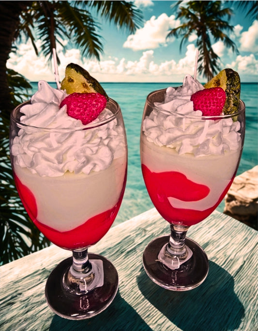 Strawberry swirl Pina colada candle